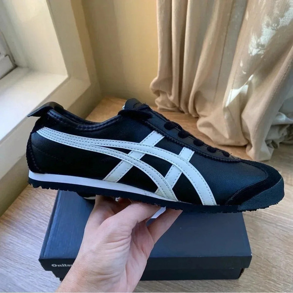 Onitsuka Tiger by Asics Shoes - New Onitsuka Tiger Mexico 66 ASICS Sneaker Shoes in Black White